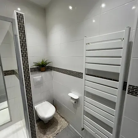 Le Xv Au Coeur D'aix - 3 Etoiles Apartman *
